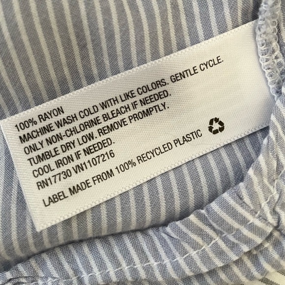 Isabel Maternity Baby Blue Striped Short Sleeve Button-Down Shirt, Medium - Picture 5 of 5